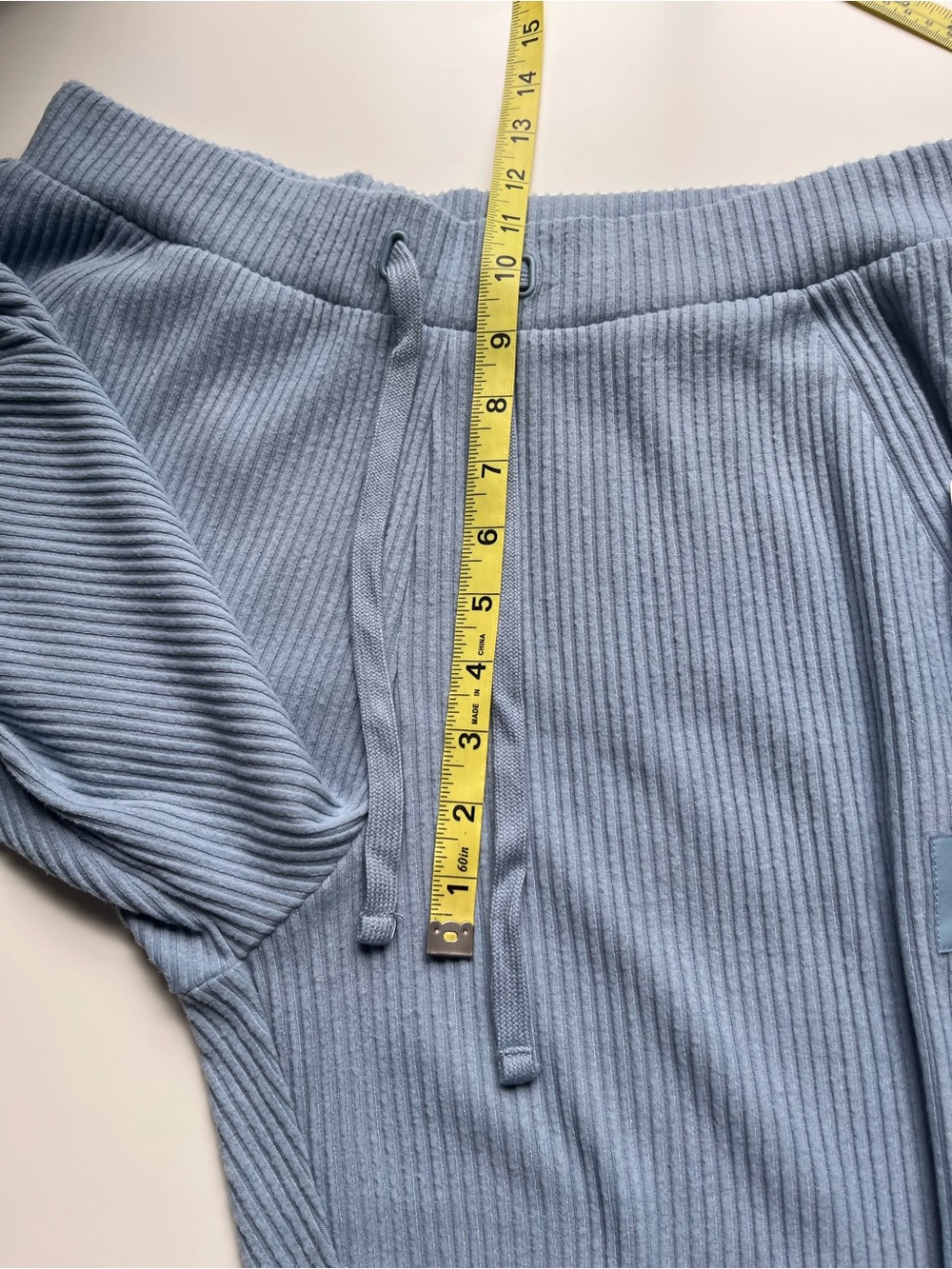 NEW Alo Yoga Muse Sweatpants Ribbed Jogger Pants Celestial Blue Large - Picture 7 of 8